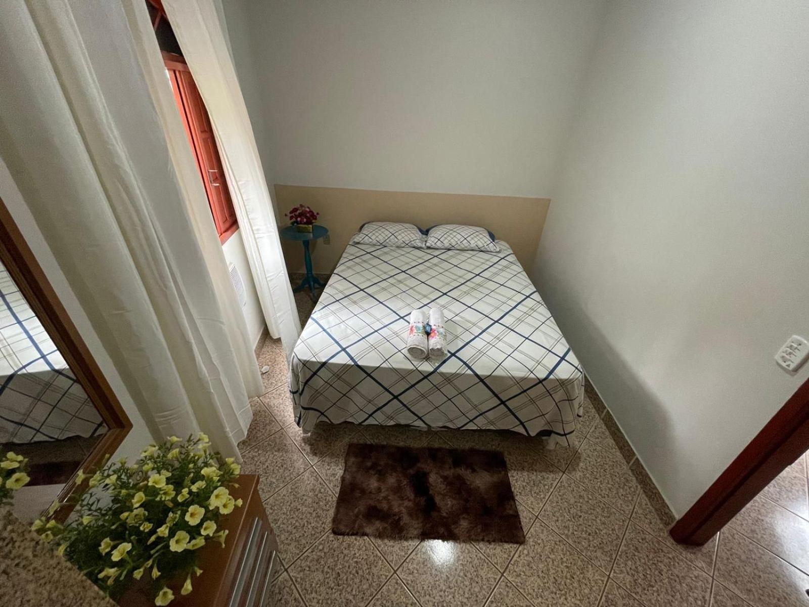 Pousada E Hospedaria Regina Cachoeiro de Itapemirim Bagian luar foto